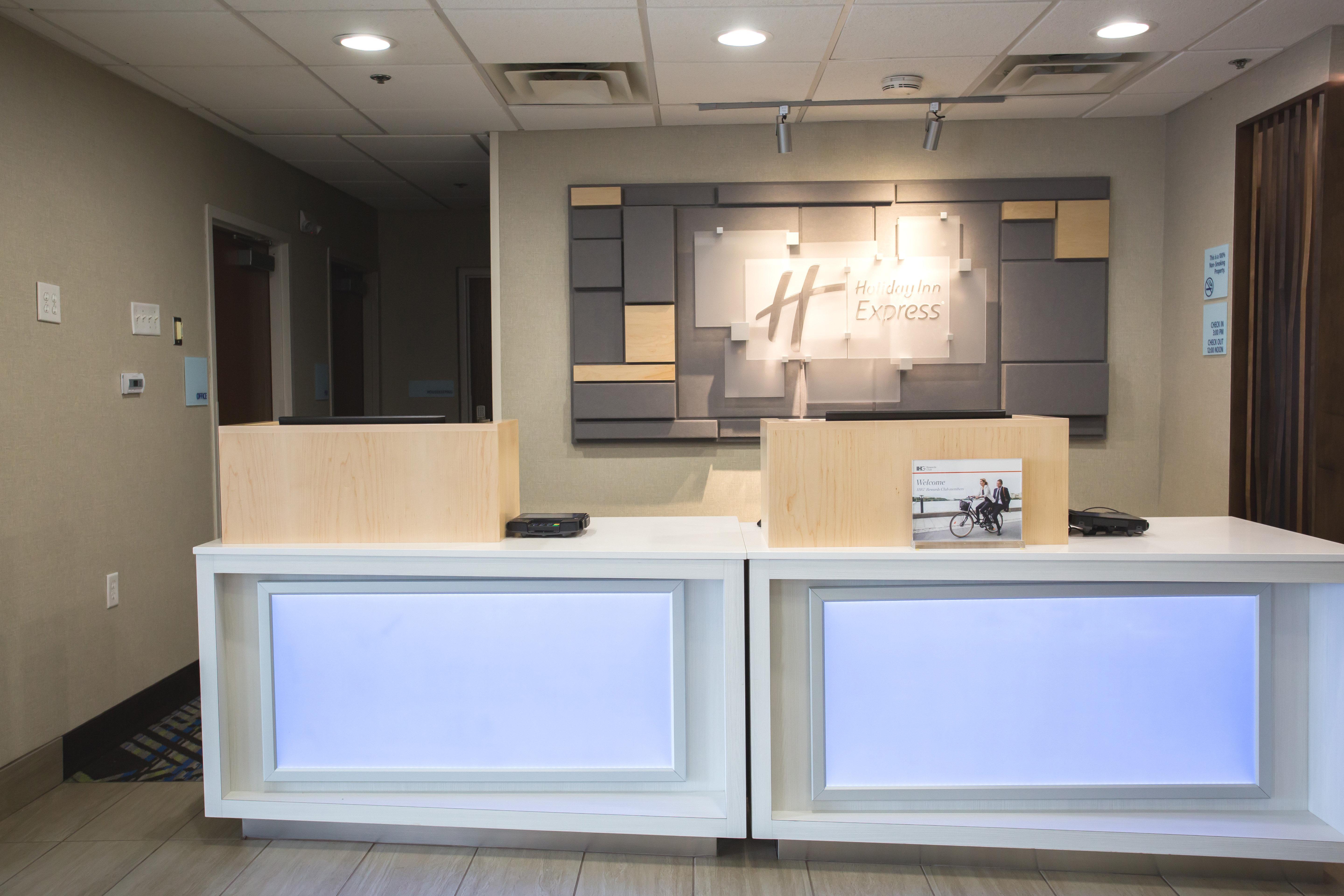 Holiday Inn Express Wilmington, An Ihg Hotel Extérieur photo